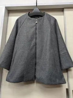 冬物　TRUBE オシャレスッキリデザイン　圧縮　ノーカラージャケット　裏地付き