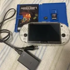 PS Vita PCH‑2000 8GBメモリーカード付き