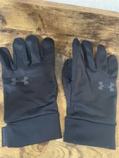 UNDER ARMOUR 手袋　グローブ　UA 防寒　冬　アウトドア　スポーツ