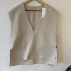 ベージュ ベスト サイズE