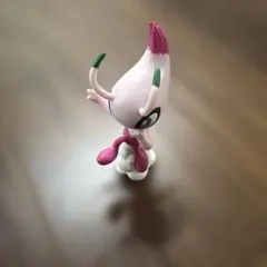 ポケットモンスター劇場版　ココ ポケモンスタイルフィギュア　色違い セレビィ