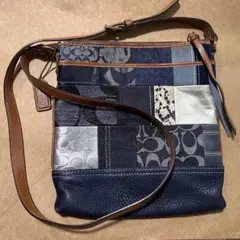 COACH デニムパッチワーク ショルダーバッグ ブルー サコッシュ - メルカリ