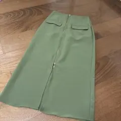 ZARAオリーブグリーン タイトスカート ジッパー付き