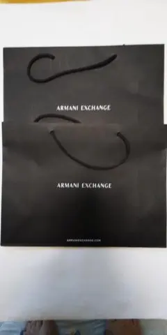 Armani Exchange ショッピング用紙袋 黒 ２袋