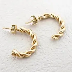 Item thumbnail for item 395e8278-b7ce-40c7-b881-3822367ac864