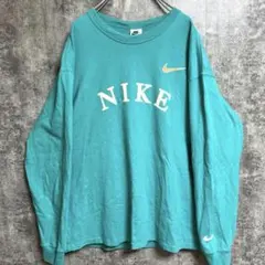 nikeトレーナーティファニーブルー