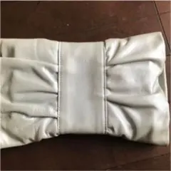 お値下げ！フルラのリボンクラッチ　可愛い