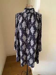 Item thumbnail for item d8dbbeb3-a976-4b1a-b3a0-19a930bfb9ec