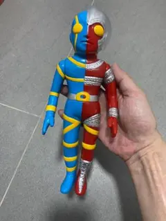 人造人間キカイダー ソフビ 黄色の目 25cm 2017年9月25日締切で「東映レトロソフビコレクション 人造人間