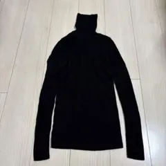 UNIQLO メリノリブタートルネックセーター ブラック