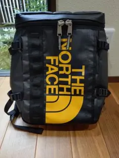 THE NORTH FACE ヒューズボックス　２１Ｌ 黒/黄色