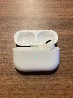 AirPods Pro 第１世代 ／充電ケース イヤフォン右耳のみ