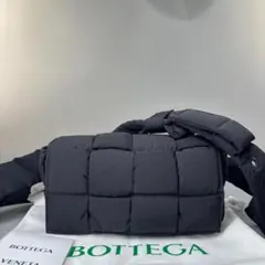極美品✨ボッテガヴェネタ ショルダーバッグ カセット パテッド ナイロン 2025年最新】bottega veneta カセット ナイロンの人気アイテム