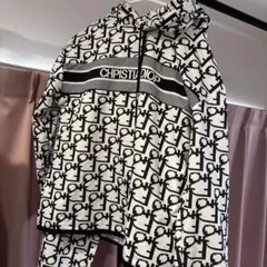 Item thumbnail for item 84ac5141-bf24-4ff4-8d40-9550ad799023