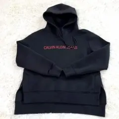 【美品】カルバンクラインジーンズ ロゴ入りパーカー￼　ブラック　レディースＳ