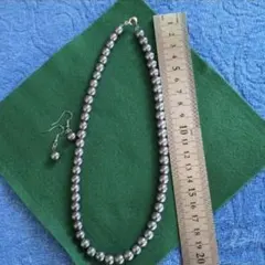 パールネックレス　ピアスセット　黒真珠風ネックレス　　　ハンドメイドネックレス