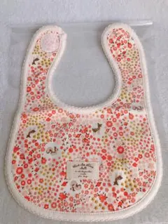 ベビースタイ　新品　オリーブ・デ・オリーブ フウセンウサギ　ベビー用品