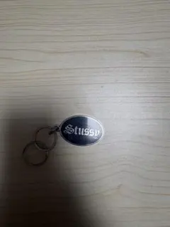 Stussy シルバー ロゴ キーホルダー - メルカリ