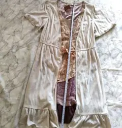 ☆新品タグ付き☆axes femme ベージュ カーディガン風ワンピース M