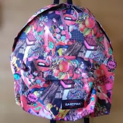 EASTPAK 総柄プリント バックパック リュックのサムネイル