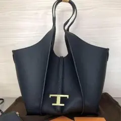 Tod's T Timeless Leather Tote Bag