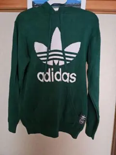 adidas 緑色 フード付きニットセーターレディース