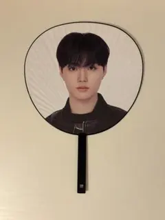 2026年最新】ドヨン treasure うちわの人気アイテム - メルカリ