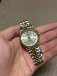 テヴィス腕時計