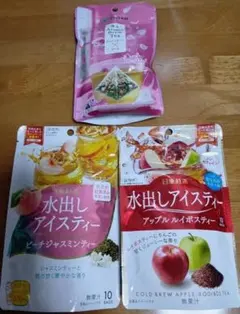 伊藤園 香るAroma Brew Tea 日東紅茶 水出しアイスティー 3袋のサムネイル