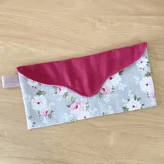 花柄マルチポーチ　ハンドメイド