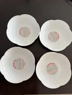 山崎春のパン祭り　白いフラワーボウル 4枚セット