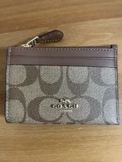コーチ　IDスキニー　コインケース　パスケース　アウトレット　カーキ　新品