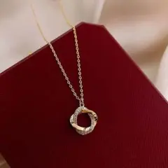 ♥️いいね割♥️バラ　シンプル　レディース　ネックレス　ゴールド　人気　海外　花