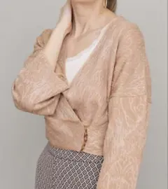 TAN　IKAT PATTERN CASHCOURT ニット　カーディガンのサムネイル
