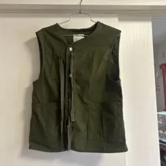 フリークスストア　カーキベスト