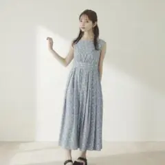 新品タグ付き✨ TOCCA リバティ ロングワンピース 花柄　洗える 消臭機能