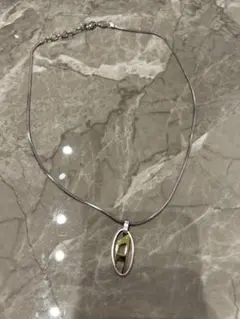 シルバーゴールドオーバルペンダントネックレス