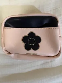 花モチーフ ピンクポーチ