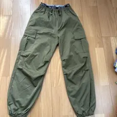 キッズ　160 カーゴパンツ カーキ