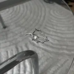 ミキモトブローチのサムネイル