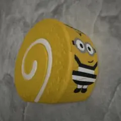 ミニオン ロールケーキスクイーズ　キーホルダー