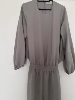 未使用　UNITED ARROWS グレー パンツ　オールインワン