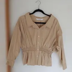 Ray BEAMS ベージュ　長袖　シャツ