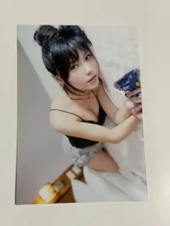 人妻ゆきな1th写真集 雪那 限定写真付き【直筆サイン入り】 - メルカリ