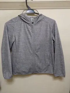 UNIQLO ドライ機能付き パーカー 130サイズ グレー
