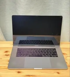 Apple MacBook Pro 15 (2017?)― 完全ジャンク品