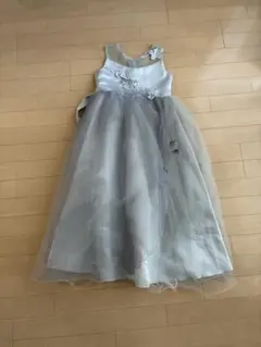 シルバー フラワー装飾 ドレス