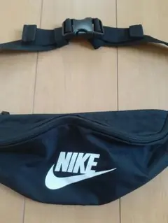 NIKE ボディバッグ ブラック
