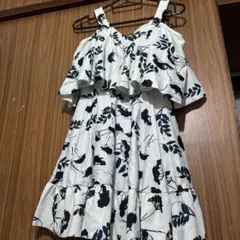 花柄オフショルダー水着