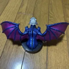 最強王図鑑 DMMくじ A賞 小銭を貯める龍の王 応龍貯金箱 - メルカリ
